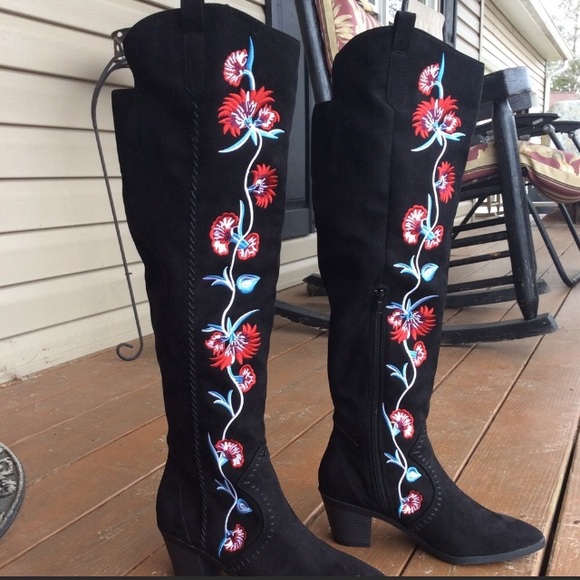 carlos santana embroidered boots